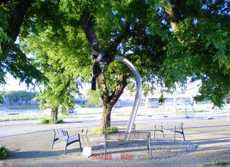 pamätník na mieste vraždy, zdroj foto: wikipedia.org