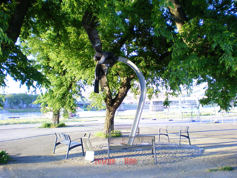 pamätník na mieste vraždy, zdroj foto: wikipedia.org